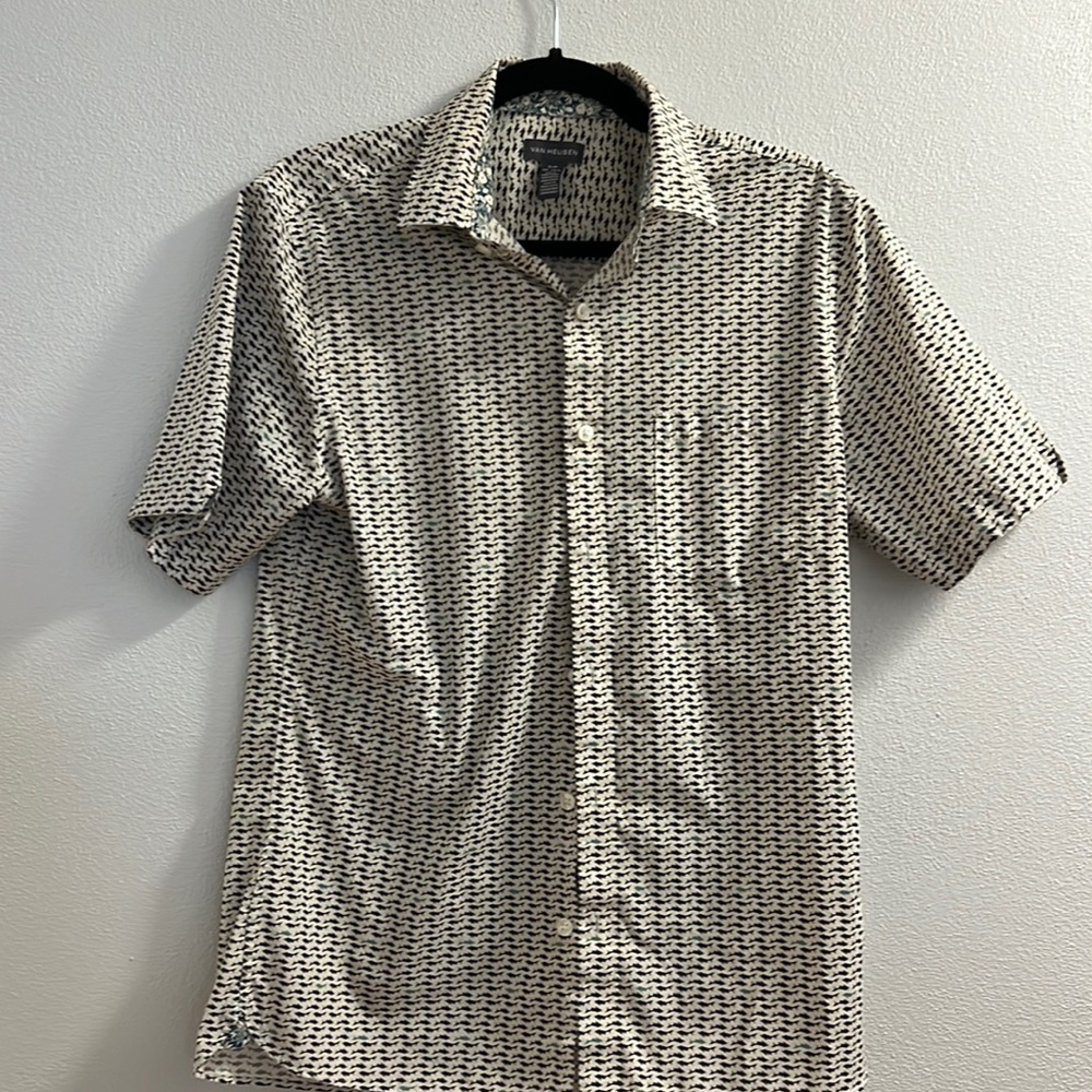 Van Heusen Button Down Shirt with Shark Theme size S 14/14.5